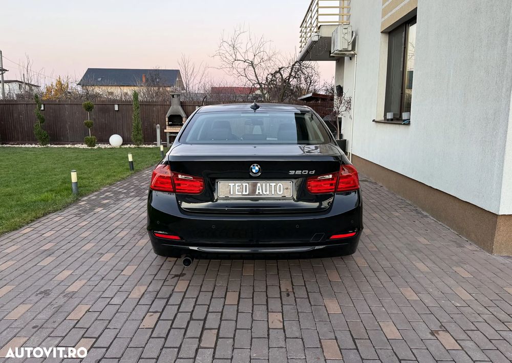 BMW Seria 3 320d Aut. Sport Line - 6