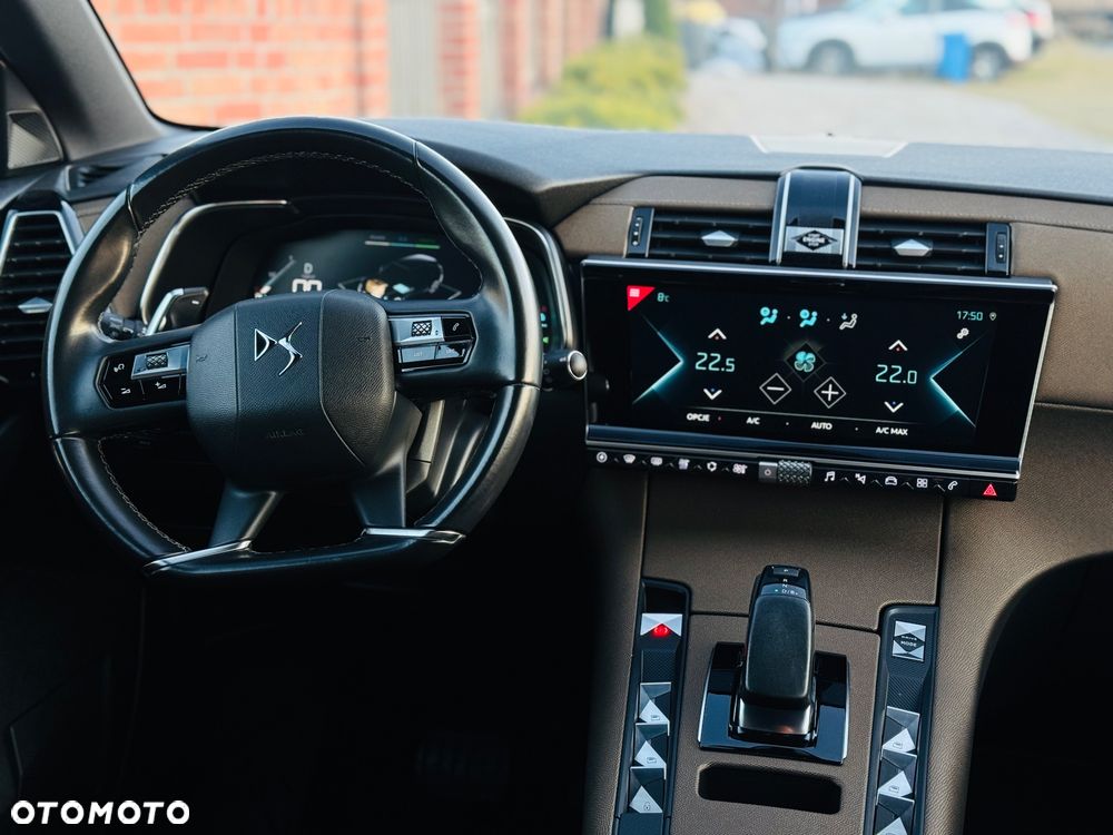 DS Automobiles DS 7 Crossback 1.6 E-Tense Bastille + - 9