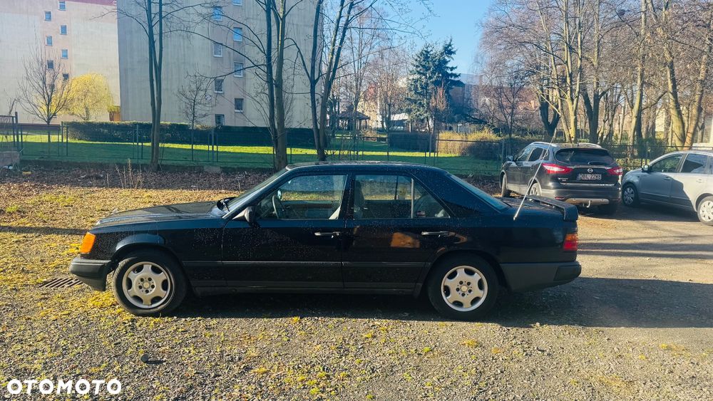 Mercedes-Benz W124 (1984-1993) - 7