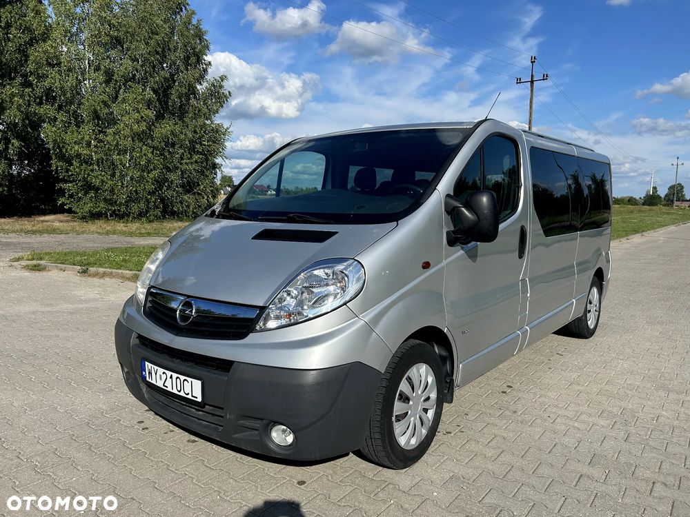Opel Vivaro L2H1 2.9t - 10