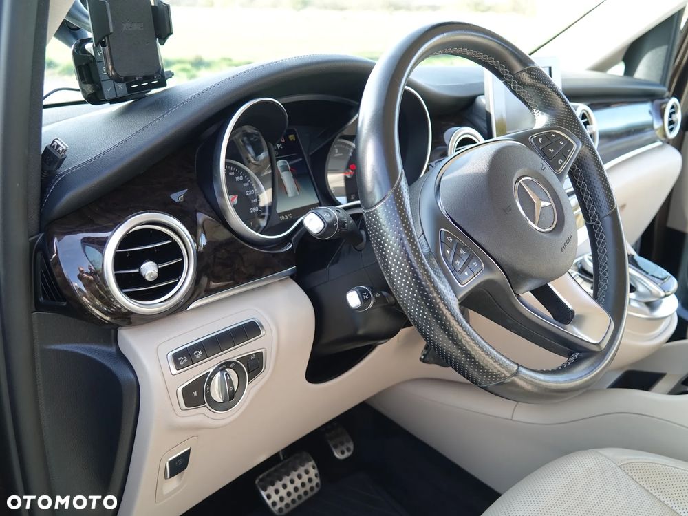 Mercedes-Benz Klasa V 250 d 4-Matic Avantgarde 7G-Tronic (d³ugi) - 18