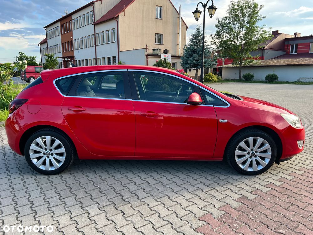Opel Astra 1.6 NAVI - 5