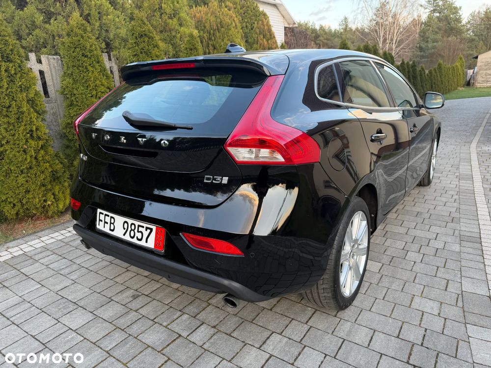 Volvo V40 D3 Geartronic Inscription - 11