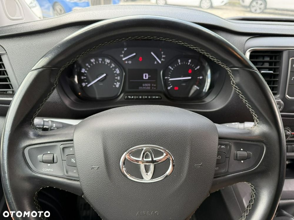 Toyota Proace Verso - 12
