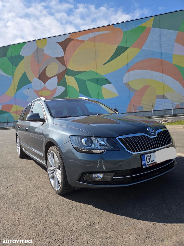 Skoda Superb 2.0 TDI Elegance DSG - 1