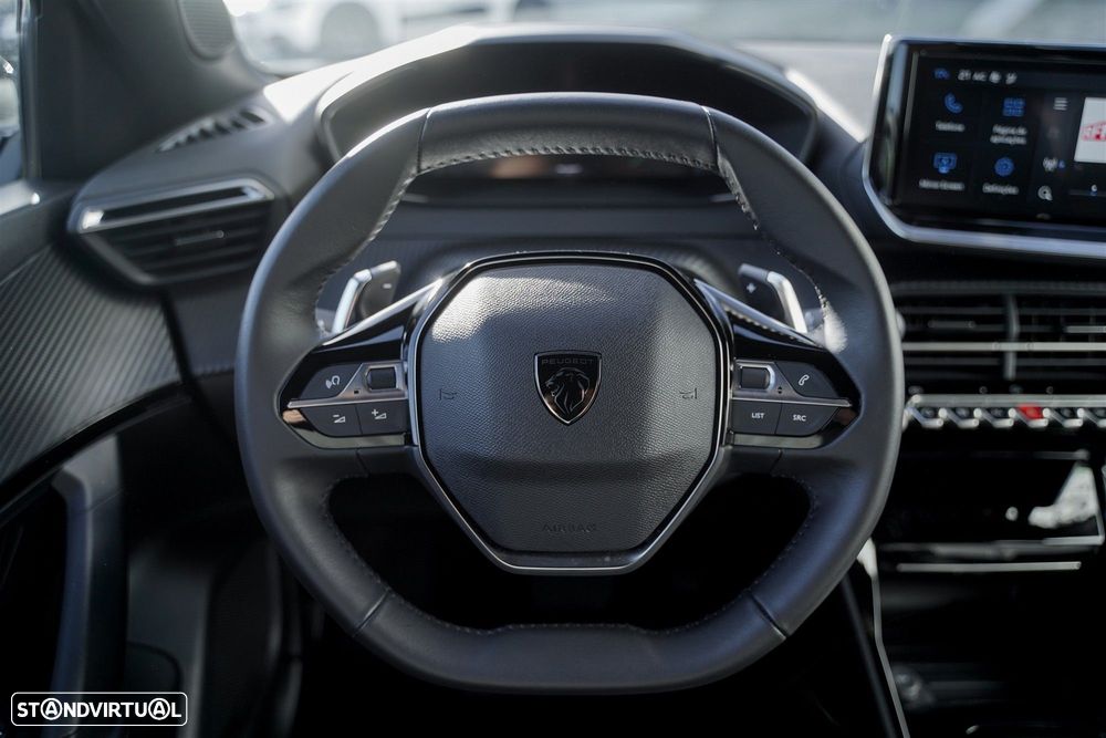 Peugeot 2008 1.2 Hybrid Allure e-DCS6 - 20