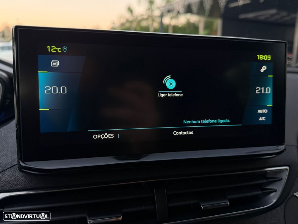 Peugeot 3008 1.6 Hybrid Allure e-EAT8 - 41