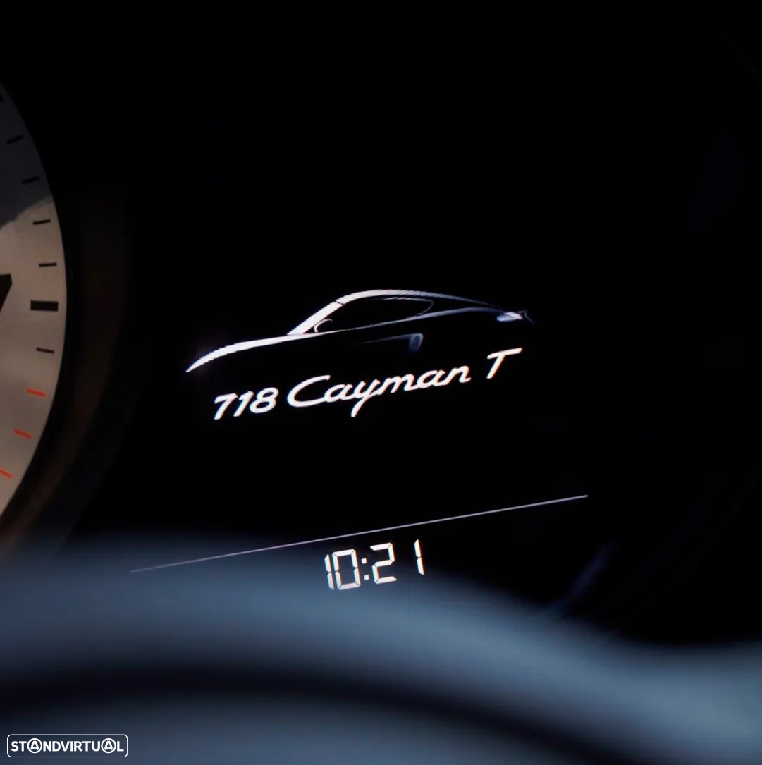 Porsche 718 Cayman T - 29