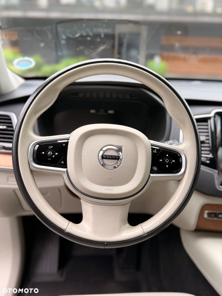 Volvo XC 90 T6 AWD Geartronic Inscription - 25
