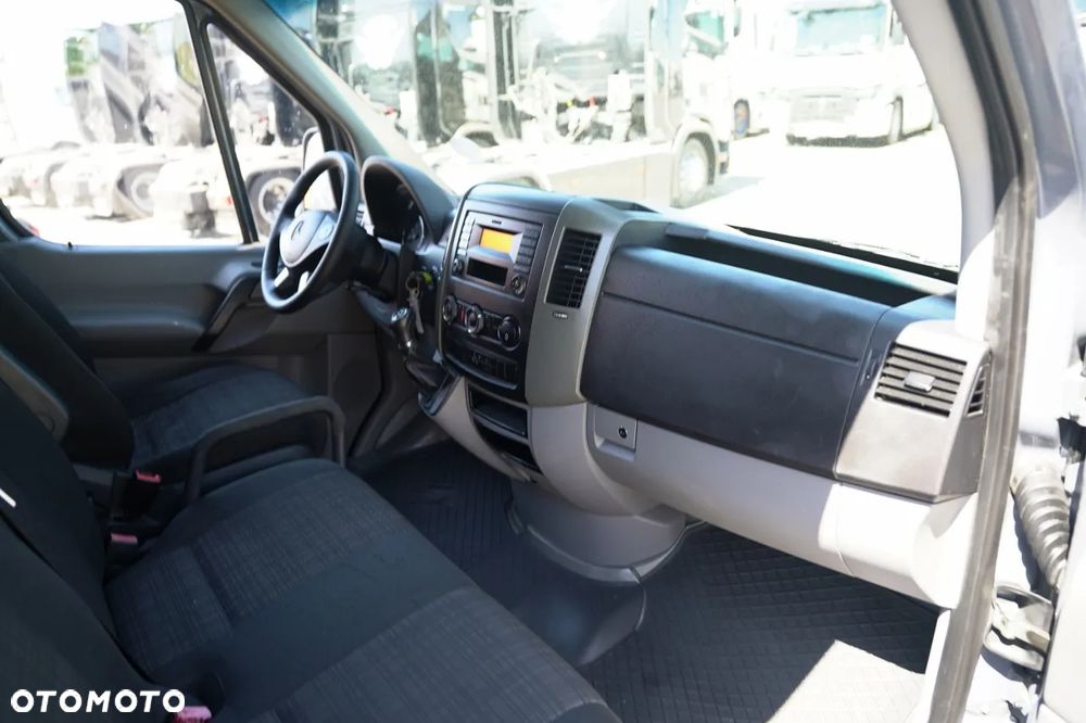 Mercedes-Benz SPRINTER 314 CDI / BLASZAK / AUTOMAT / 3 MIEJSCA / 2017 - 34
