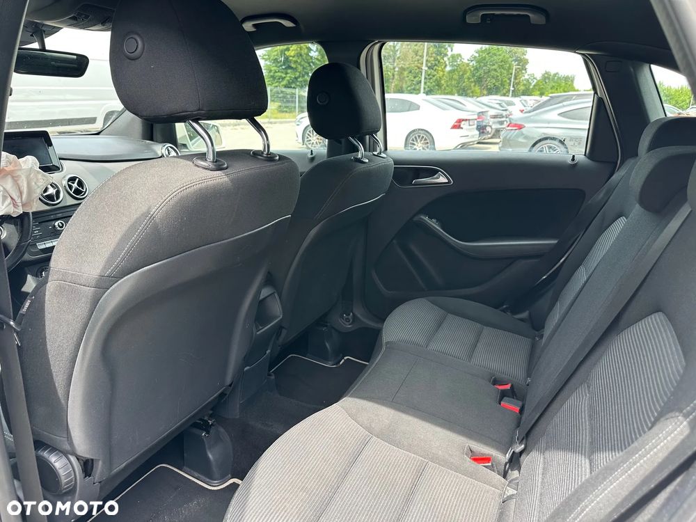 Mercedes-Benz Klasa B 180 CDI BlueEFFICIENCY Edition Style - 9