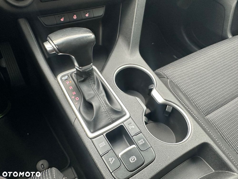 Kia Sportage 1.6 T-GDI 2WD DCT VISION - 18