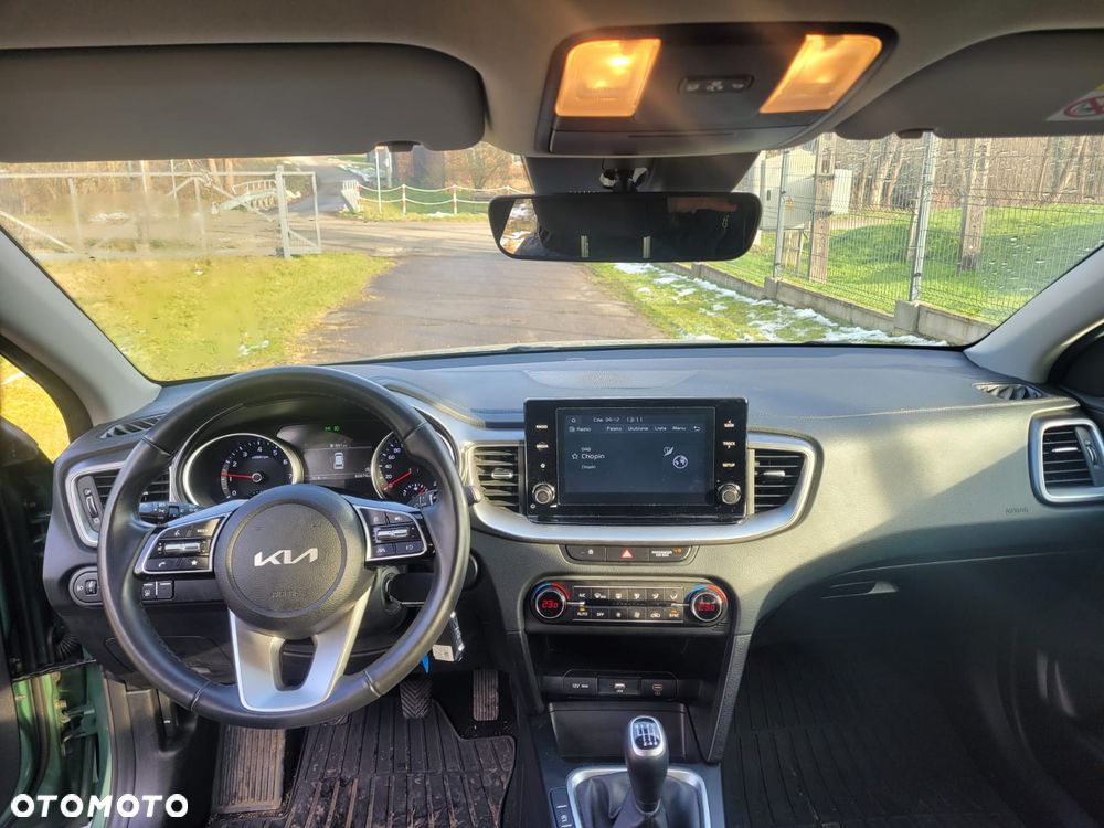 Kia Ceed 1.5 T-GDI L Business Line - 16