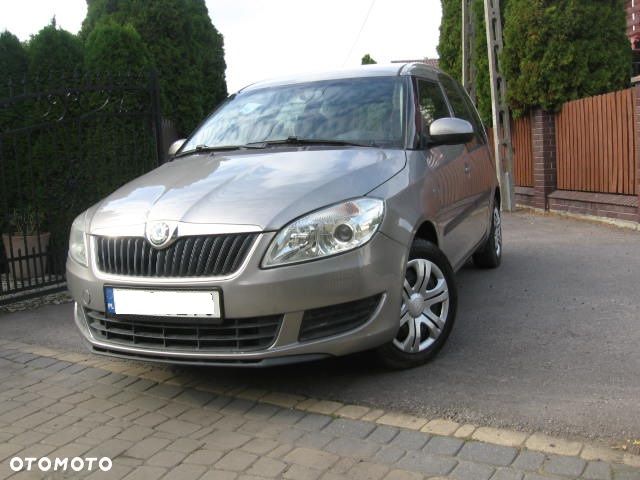 Skoda Roomster 1.4 16V Comfort - 1