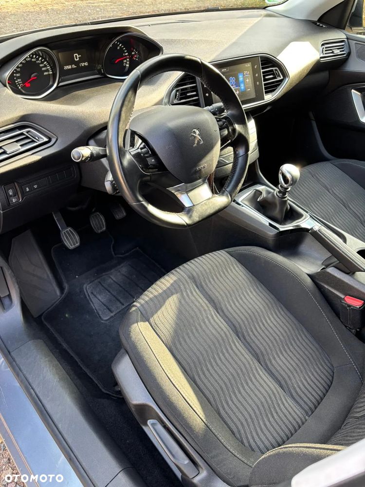 Peugeot 308 BlueHDi 120 Stop & Start Style - 8