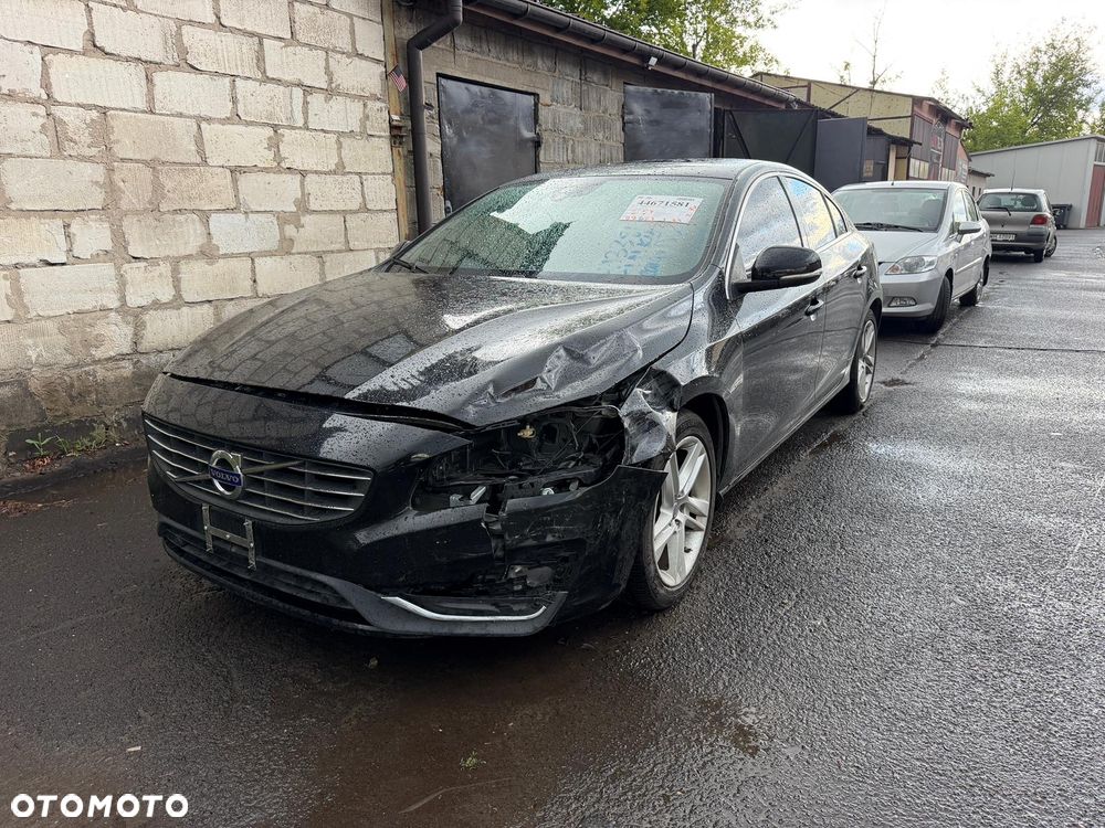 Volvo S60 T5 Geartronic Momentum - 1