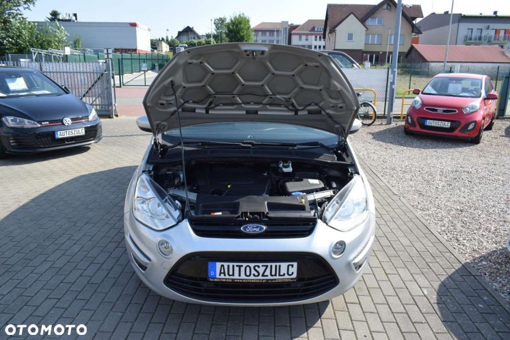 Ford S-Max - 15