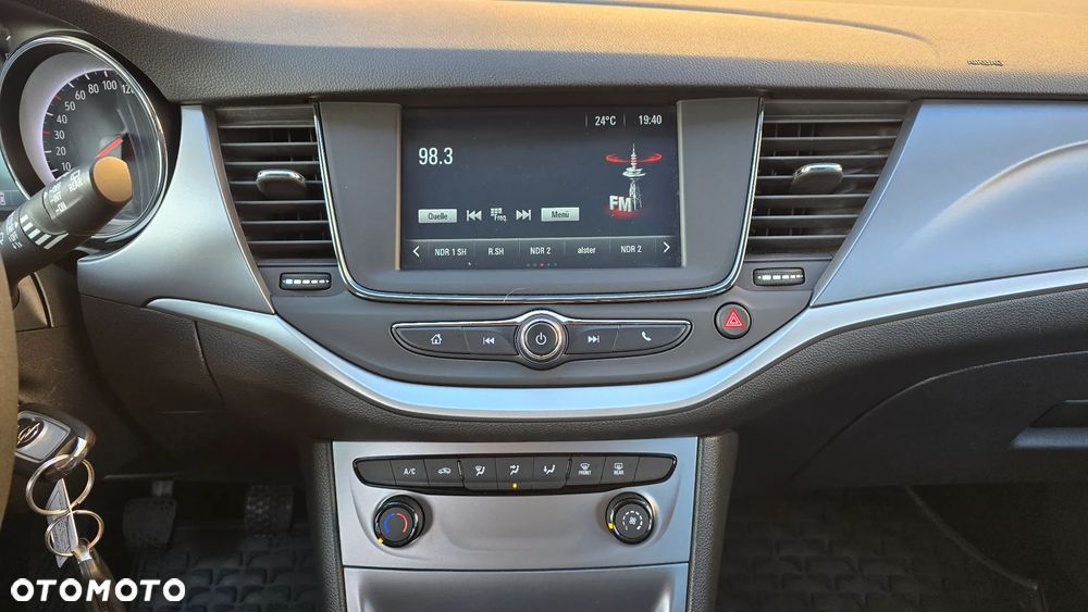 Opel Astra - 16