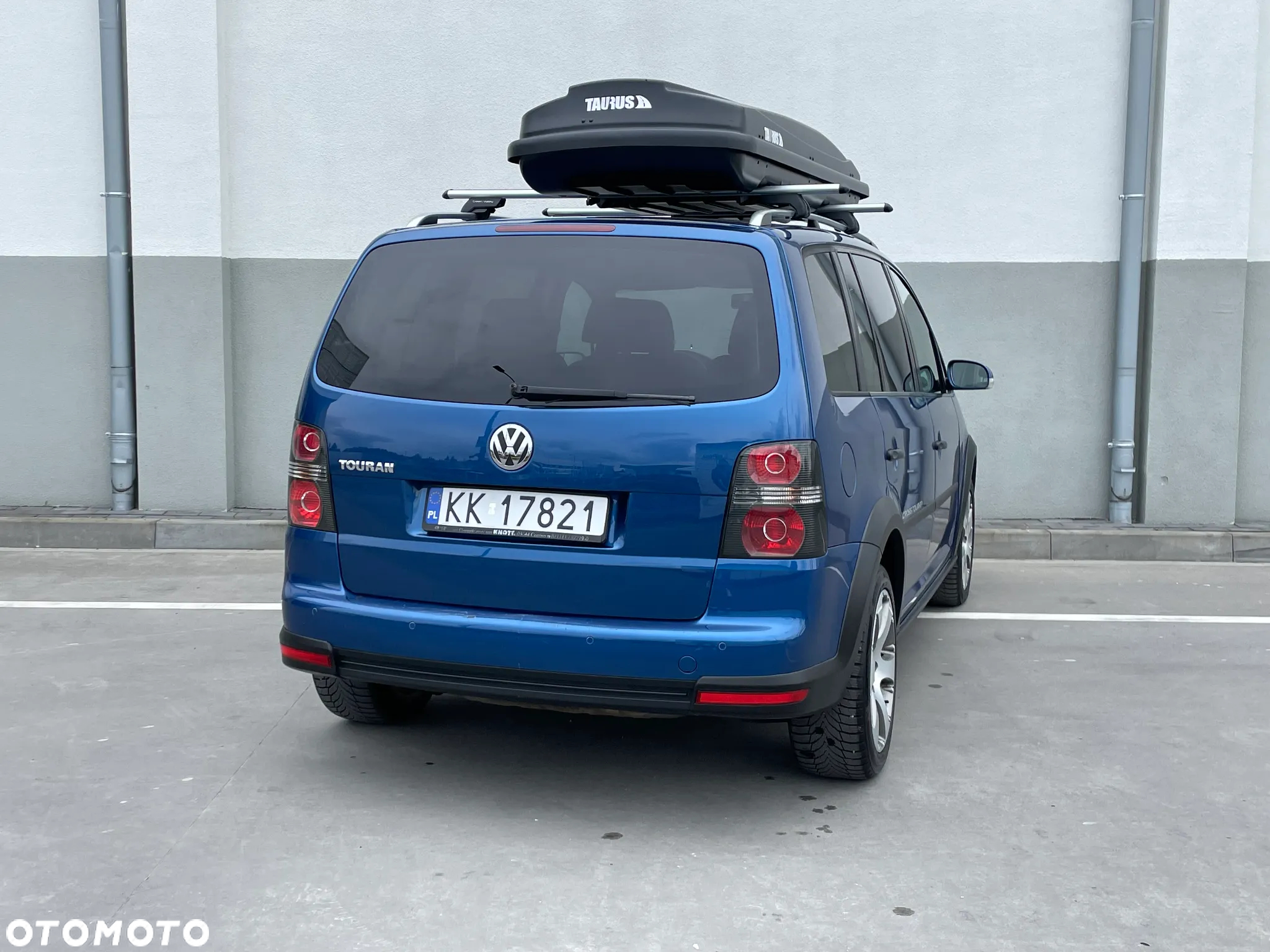 Volkswagen Touran 1.4 TSI Cross - 11