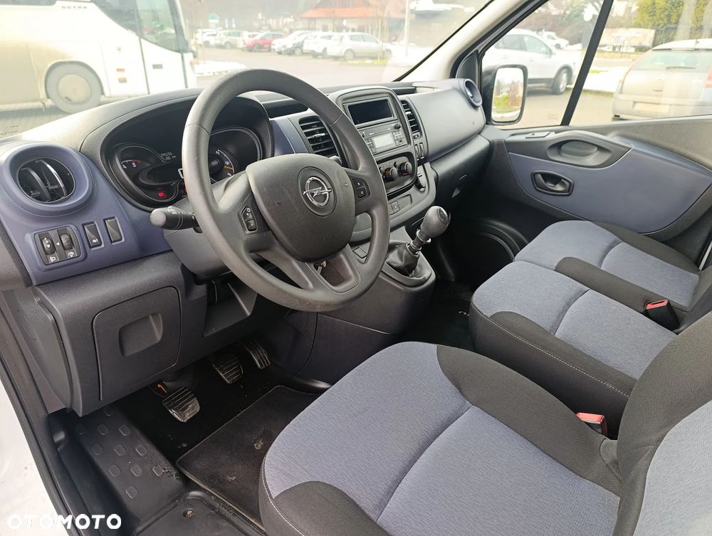 Opel VIVARO - 17