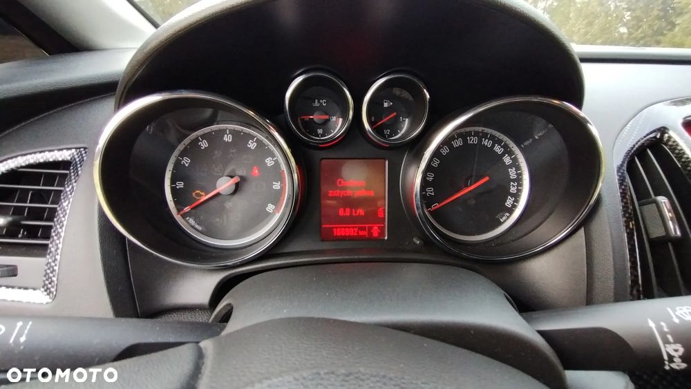 Opel Astra 1.4 Turbo - 22