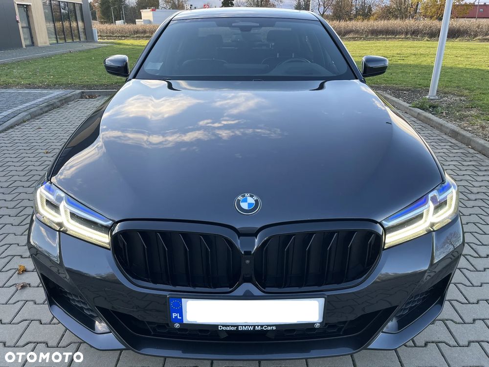 BMW Seria 5 ver-540d-xdrive-mhev-m-sport-sport - 10