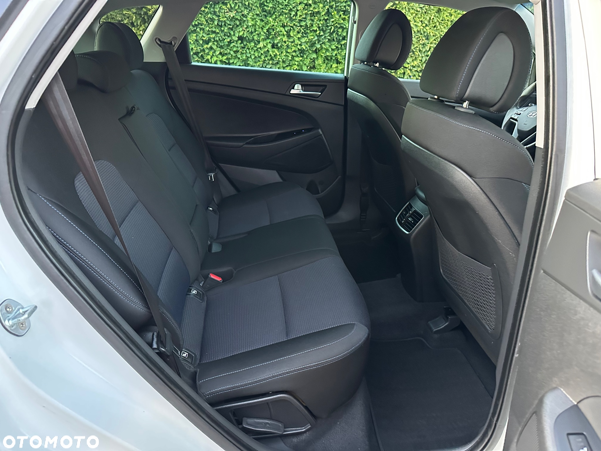 Hyundai Tucson 1.7 CRDI BlueDrive Style 2WD - 11