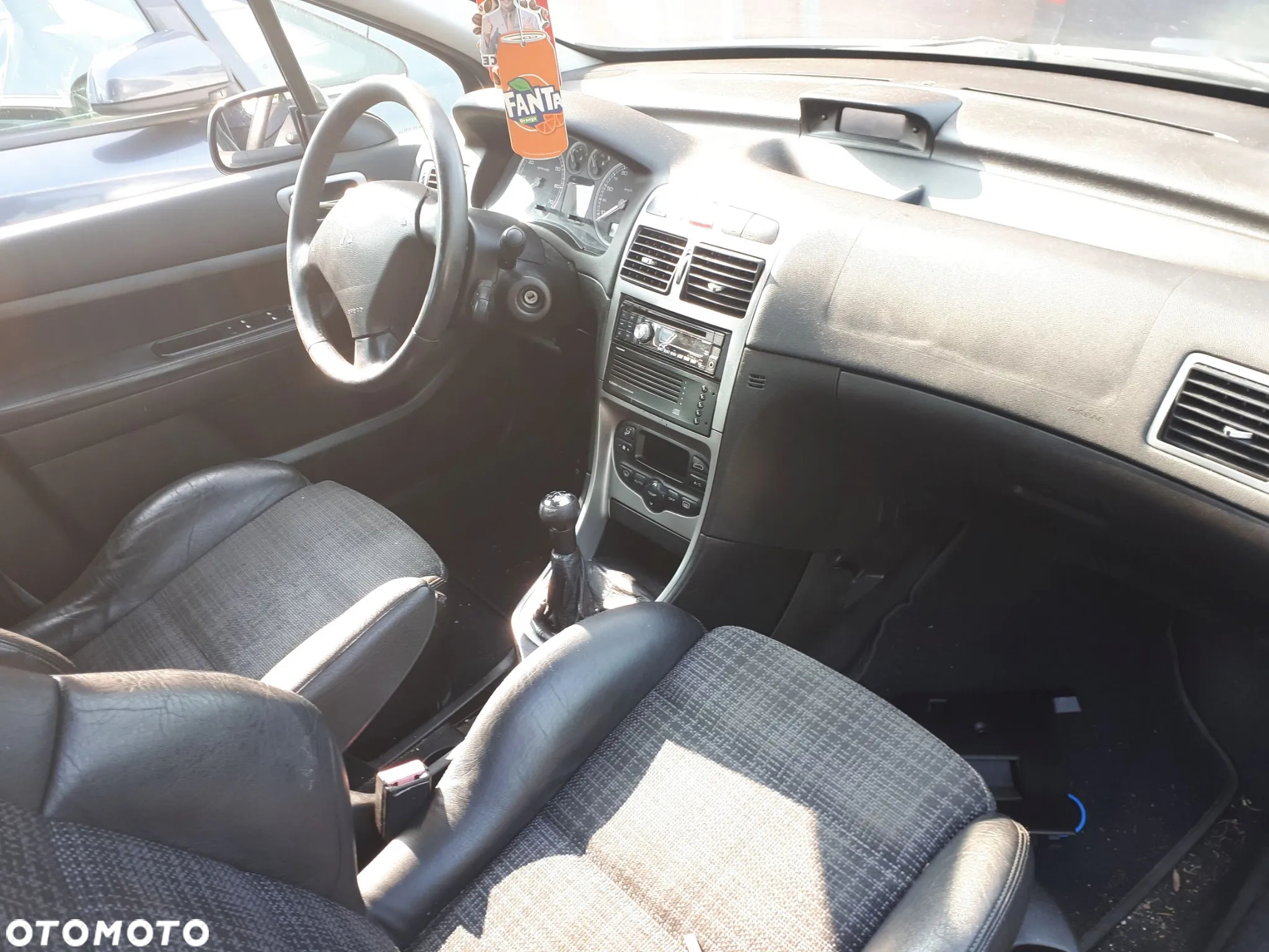 PEUGEOT 307 01-05 ZDERZAK TYŁ TYLNY EZR - 17