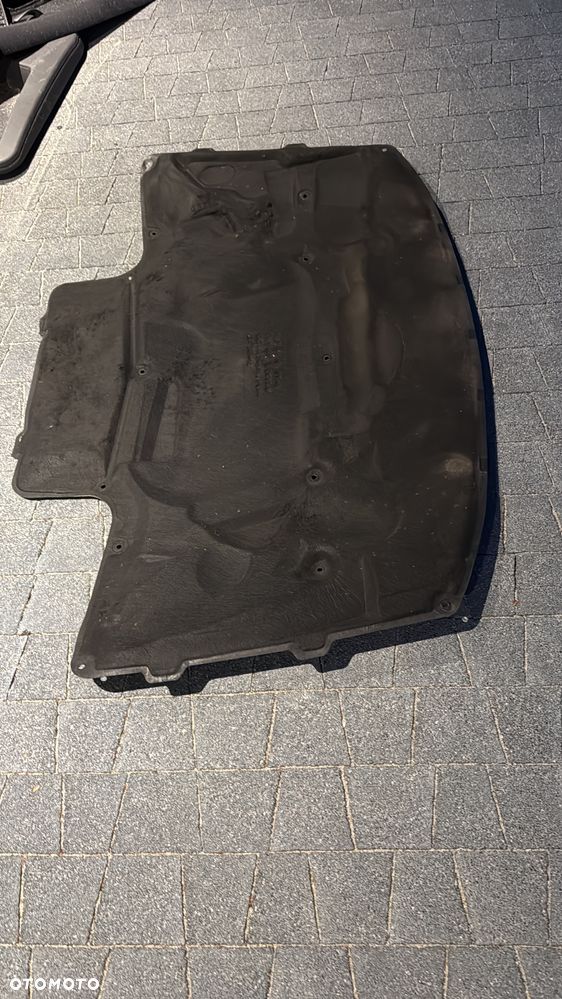 Wygłuszenie podbitka maski e39 piękny stan !!! Sztywna ładna - 1