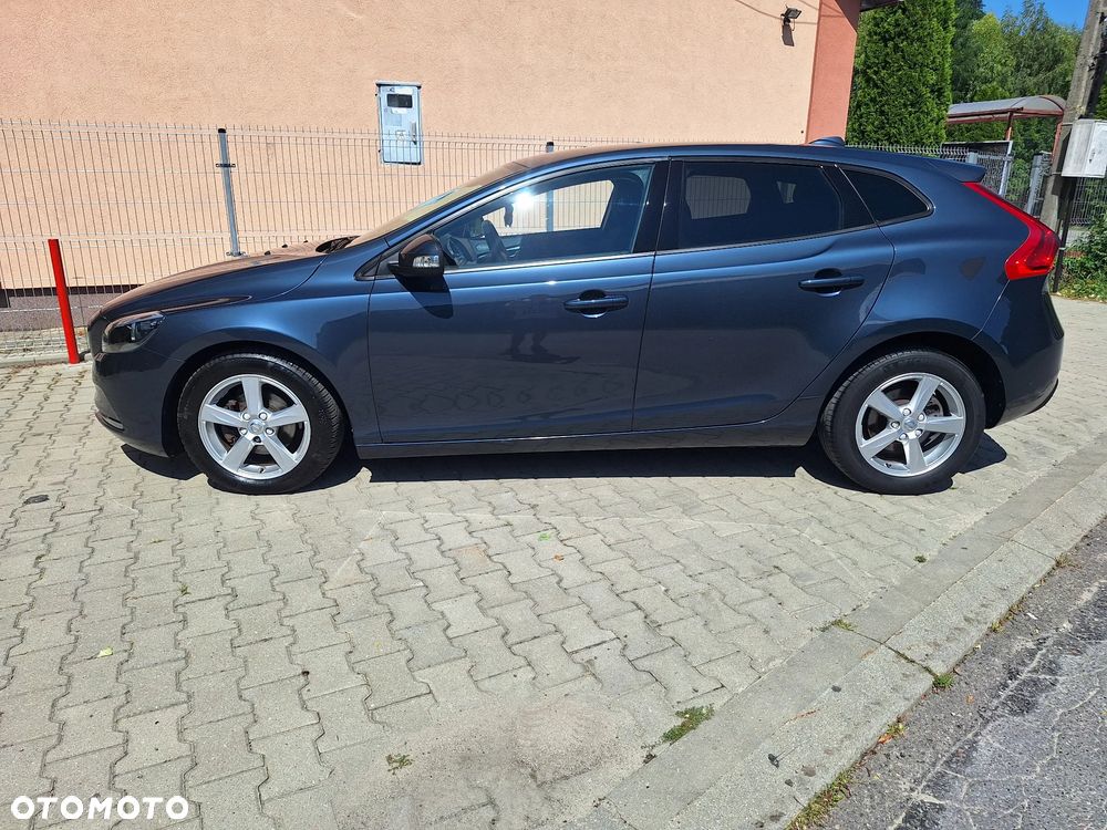 Volvo V40 D2 Kinetic - 11