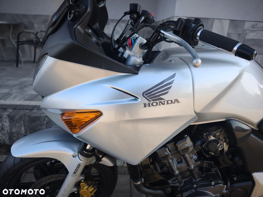 Honda CBF - 7