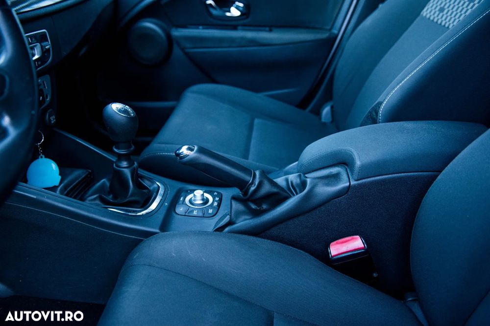Renault Megane 1.5 dCi Dynamique - 3