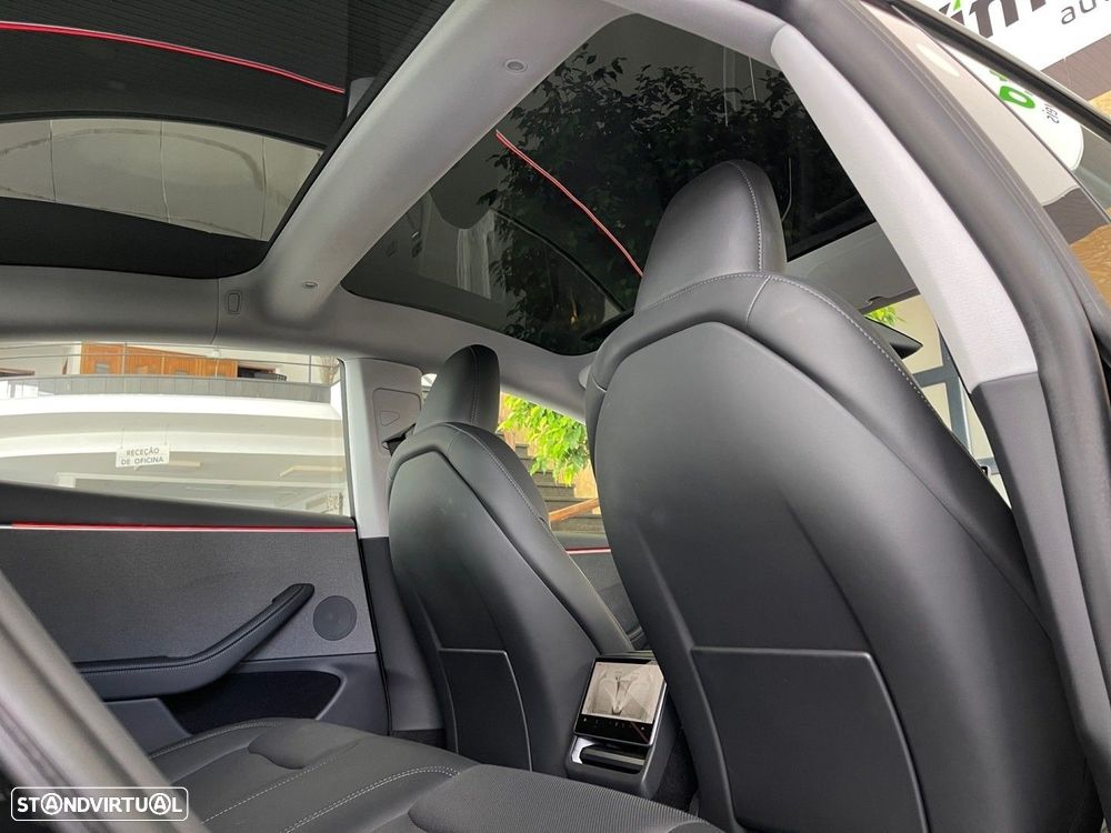 Tesla Model 3 Standard RWD - 13