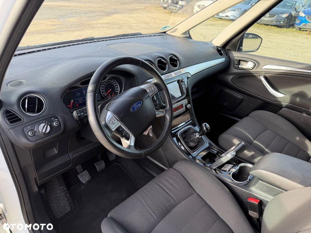 Ford Galaxy 2.0 TDCi Titanium - 15