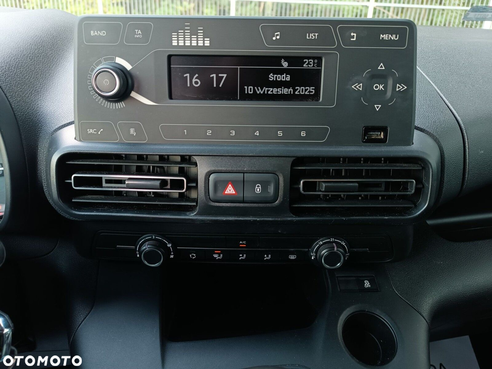 Citroën Berlingo M 1.2 PureTech Live S&S - 17