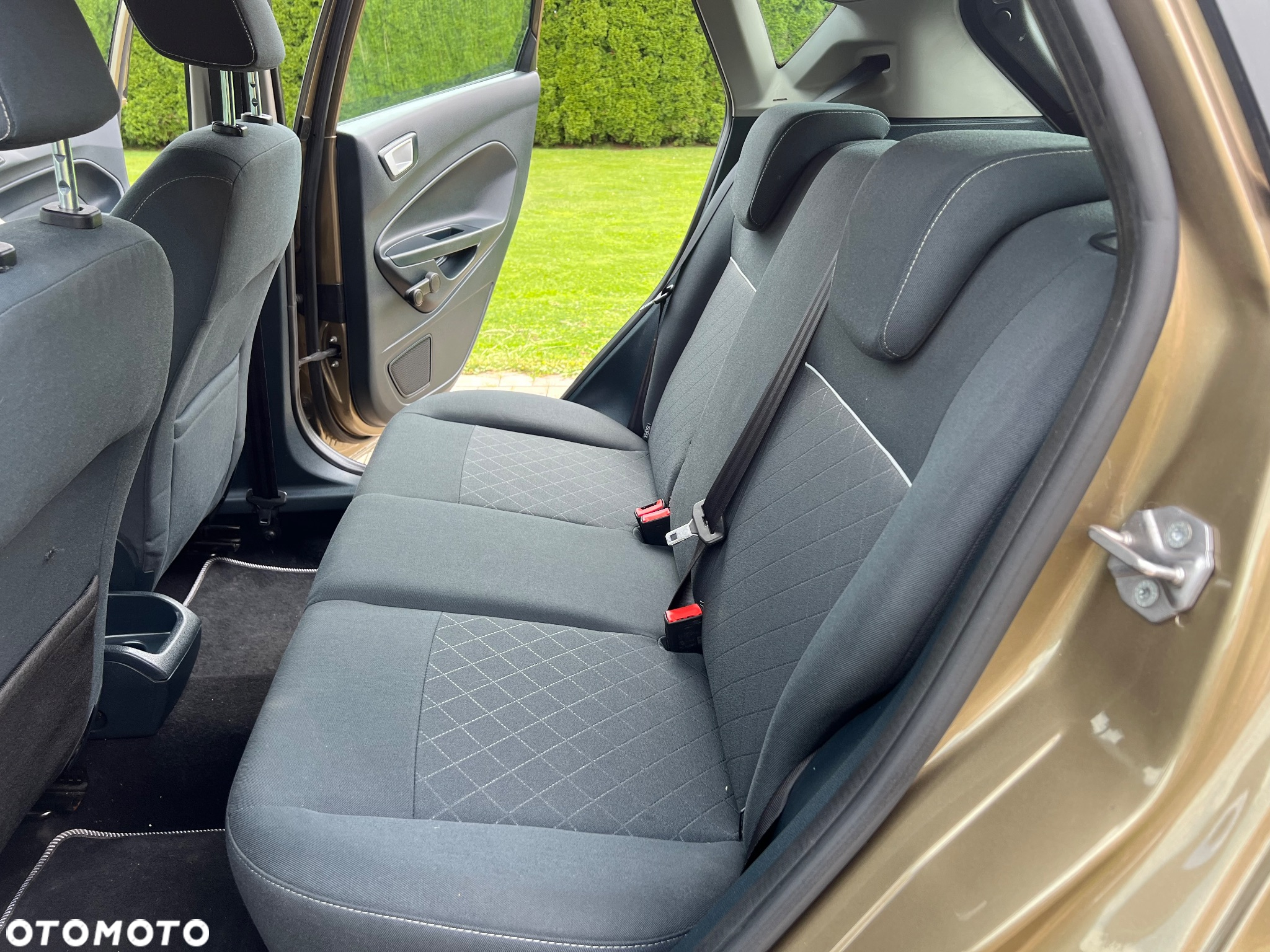Ford Fiesta 1.25 Ambiente - 38