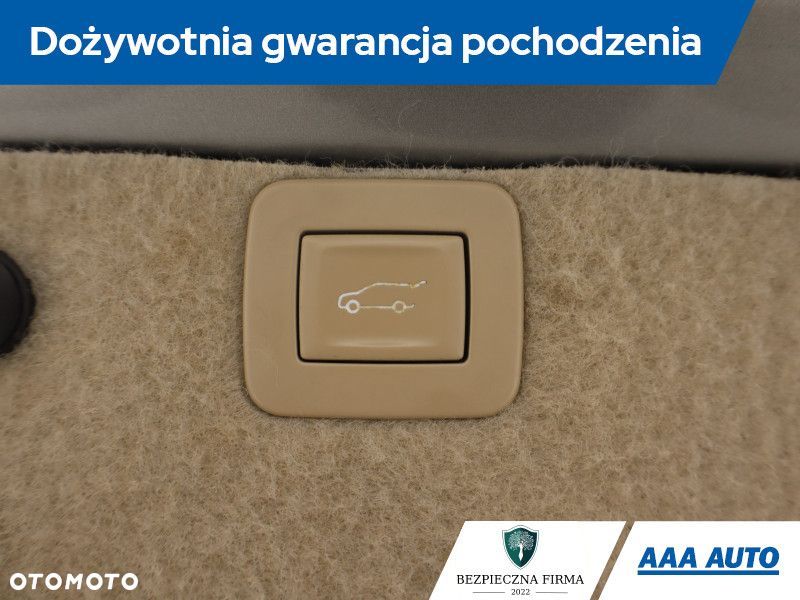 Opel Insignia - 23