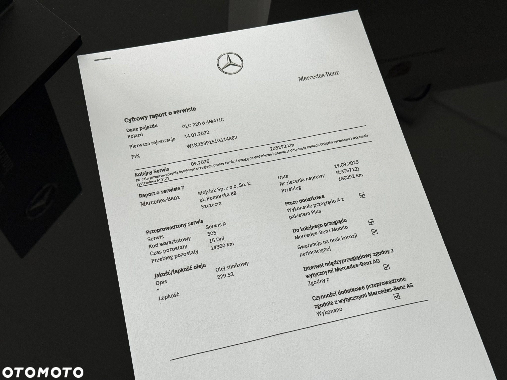 Mercedes-Benz GLC 220 d 4Matic 9G-TRONIC AMG Line Plus - 27