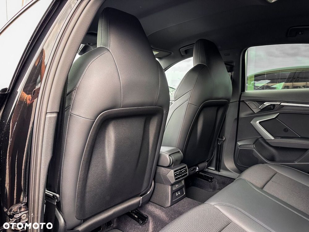 Audi A3 Limousine - 38