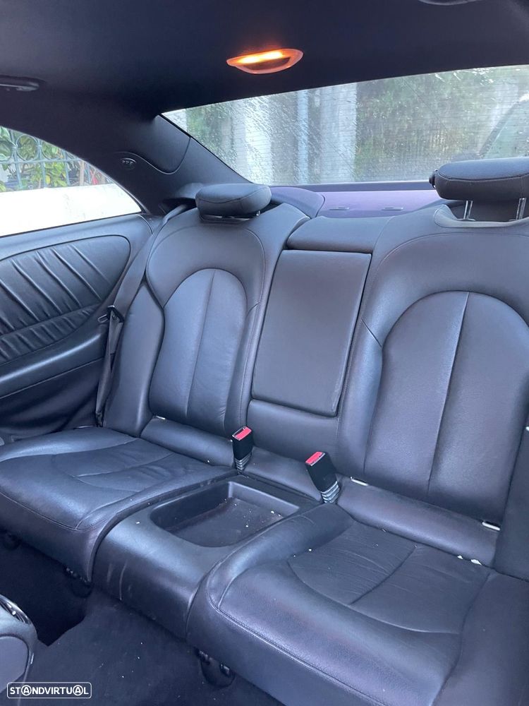 Mercedes-Benz CLK 220 CDI Avantgarde - 6