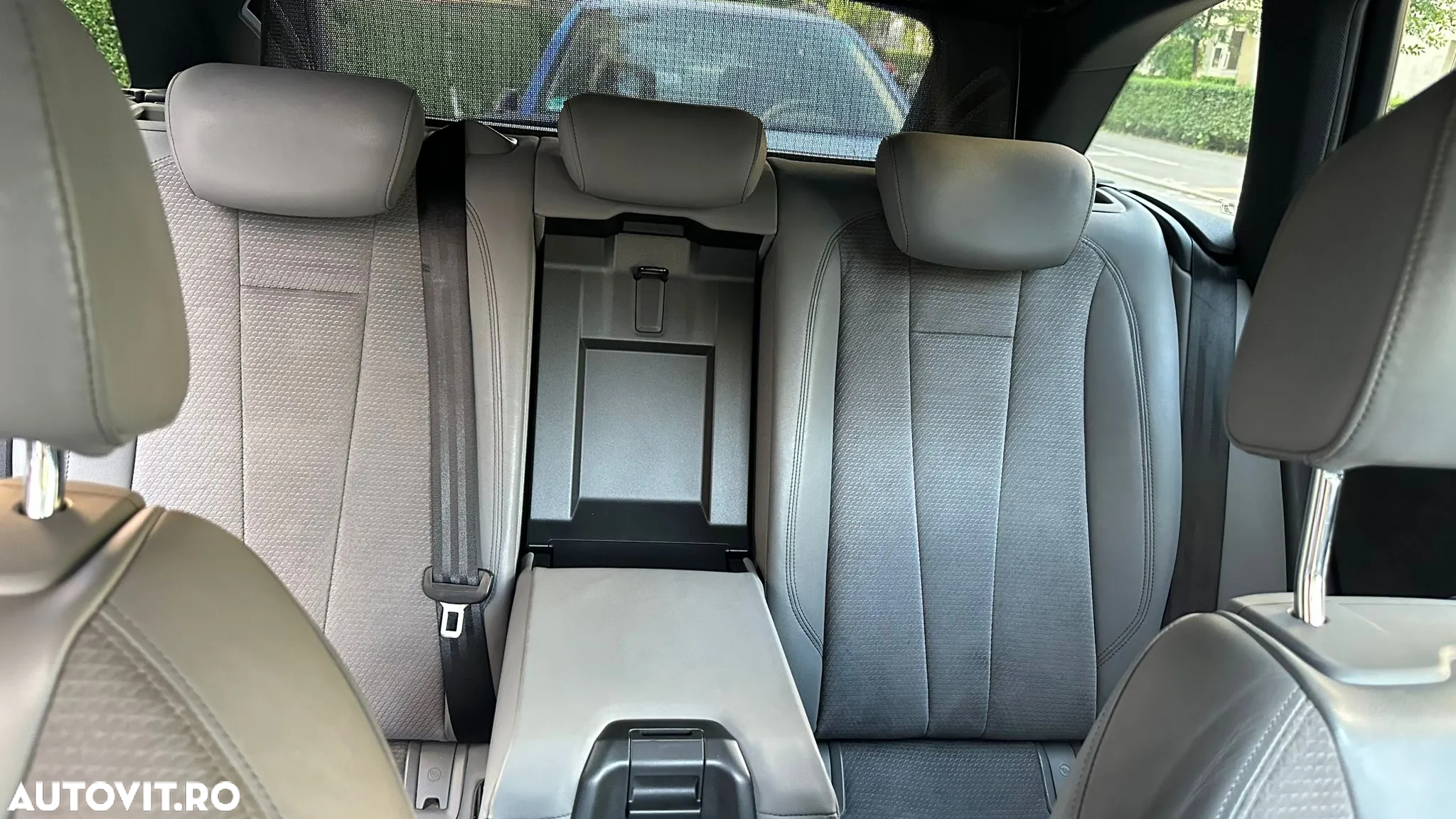 Audi A4 Avant 2.0 40 TDI S tronic S Line - 17