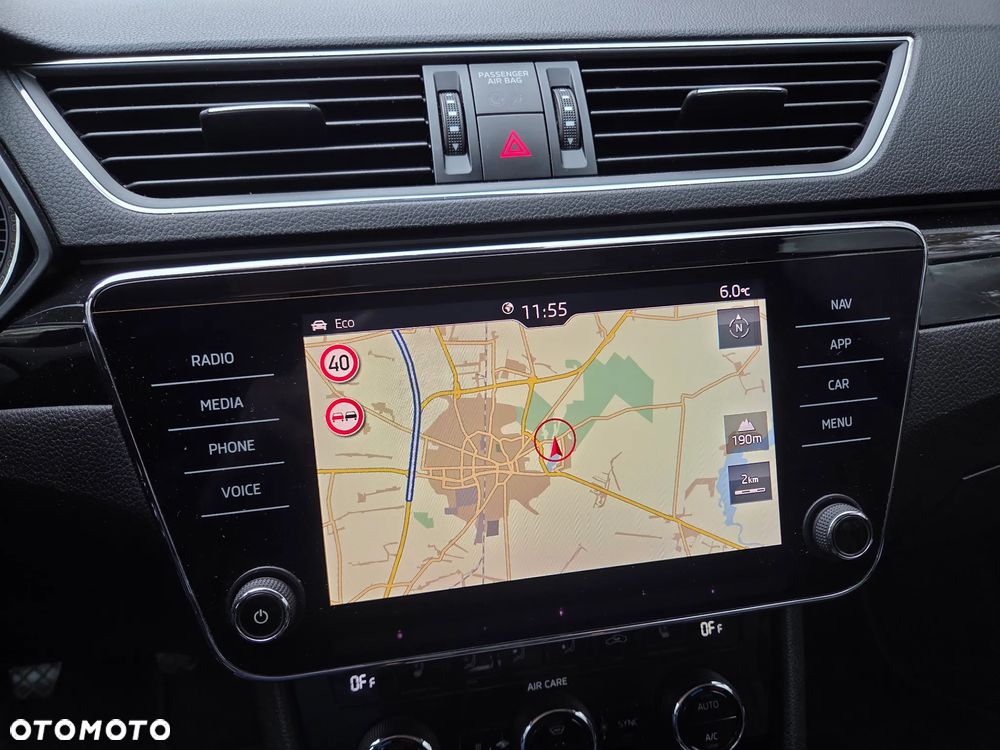 Skoda Superb Combi 1.8 TSI L&K - 27