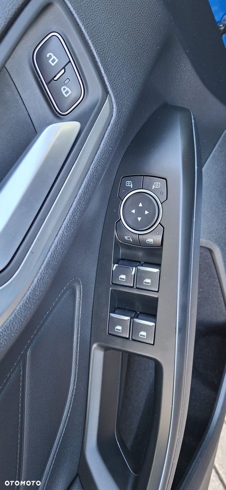 Ford Focus 1.0 EcoBoost Active - 19