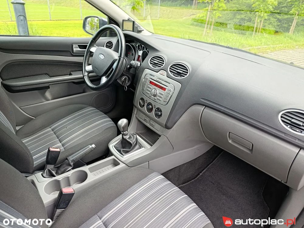 Ford Focus 1.6 TDCi DPF Trend - 14