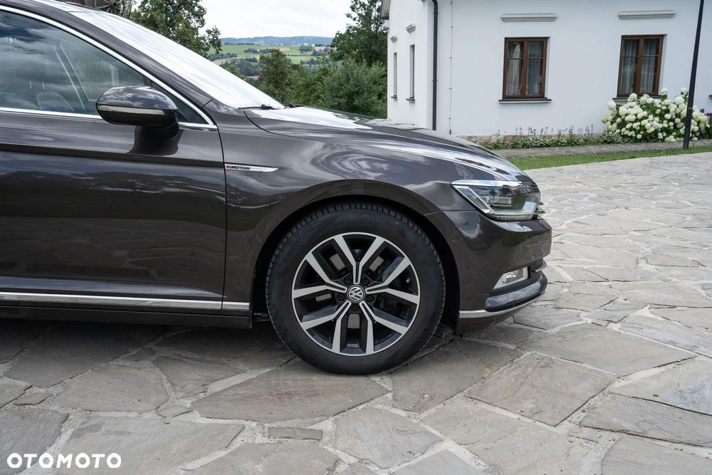 Volkswagen Passat Variant - 13