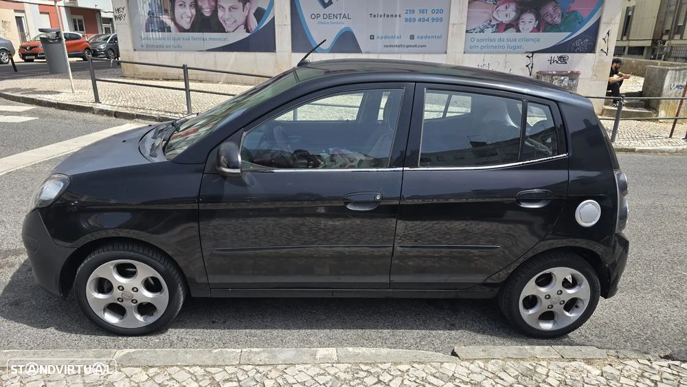 Kia Picanto 1.1L EX Sport - 2