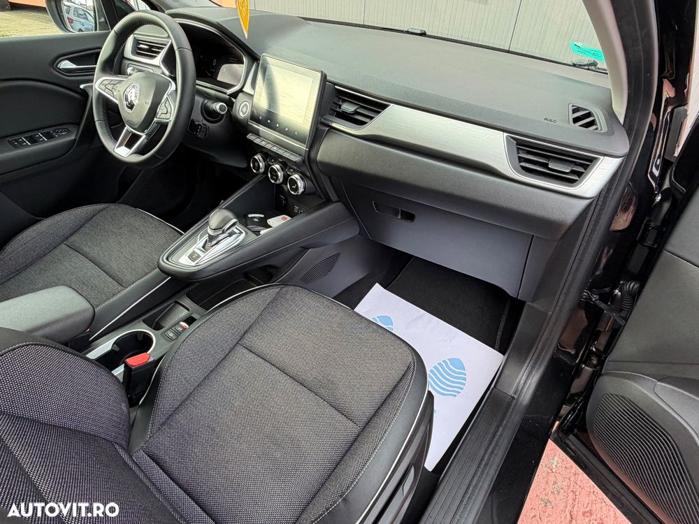 Renault Captur E-Tech Plug-In-Hybrid Intens - 11