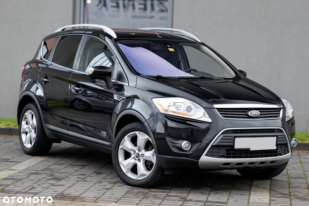 Ford Kuga 2.5 4x4 Titanium - 2