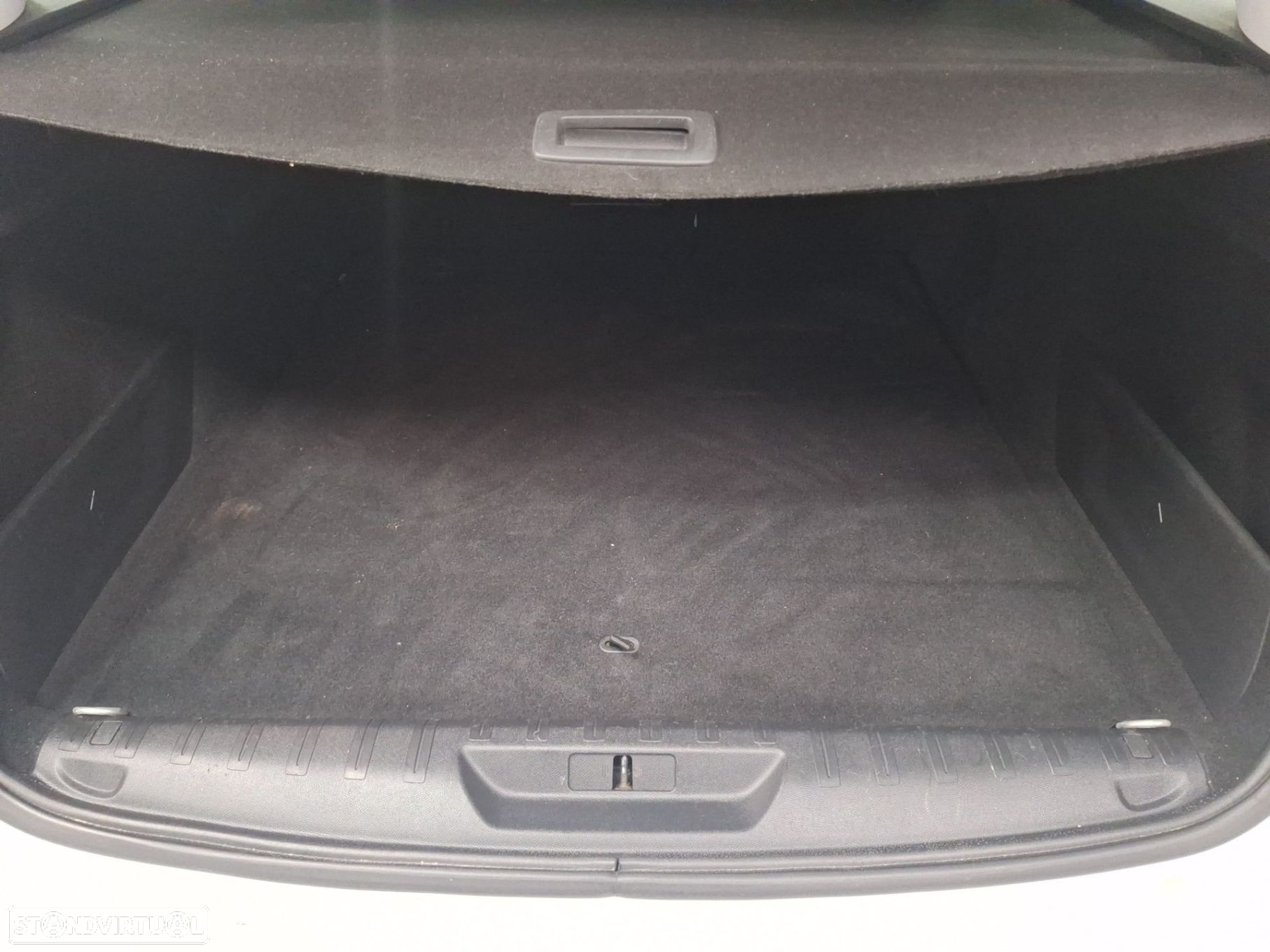 Peugeot 308 1.6 e-HDi Active - 12
