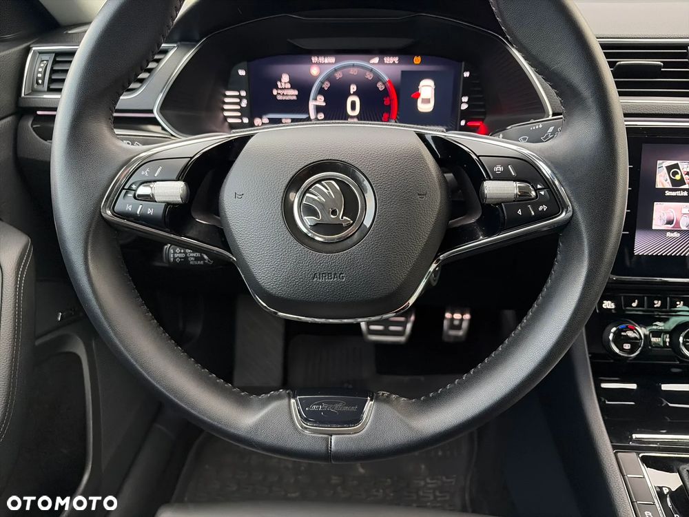 Skoda Superb 2.0 TSI 4x4 L&K DSG - 19
